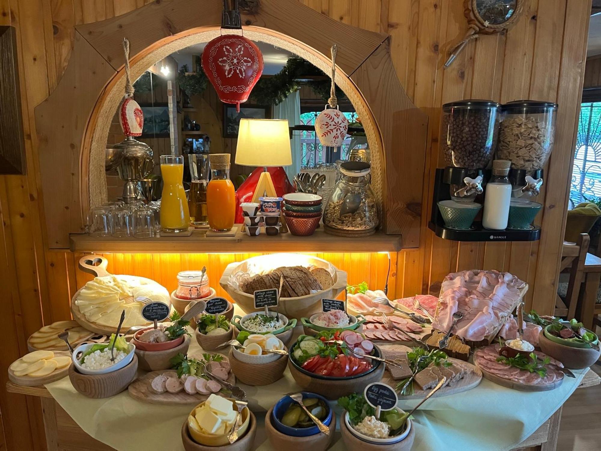 Marina Zakopane Bed & Breakfast ภายนอก รูปภาพ